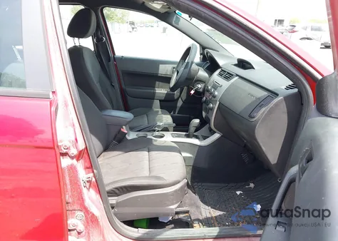 2010 Ford Focus Se из США, поврежденный, VIN 1FAHP3FN9AW202584